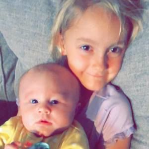 Meet your Posher, Brooke